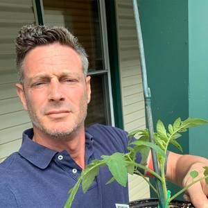 Meet your Posher, Jonathan